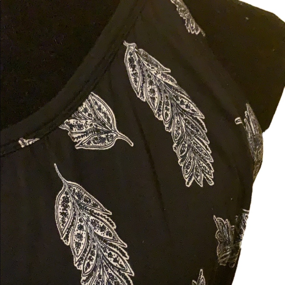 💥2 for $15💥H&M Black sundress w/ feather pattern - Picture 7 of 7